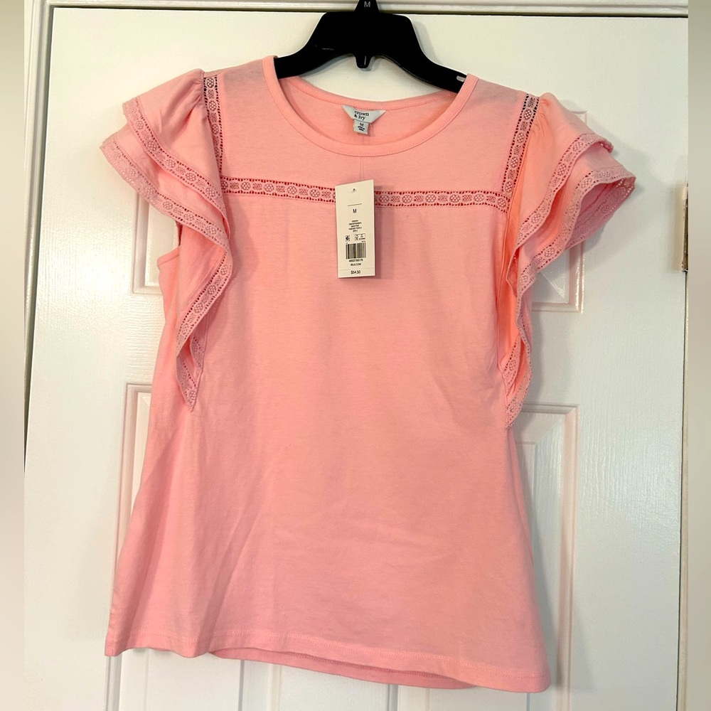 Very cute and modern Crown Ivy pink flutter sleeve shirt….